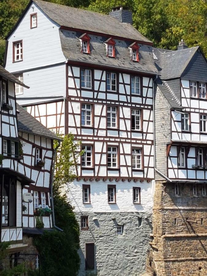 Haus Stehlings Hotel Monschau Exterior photo